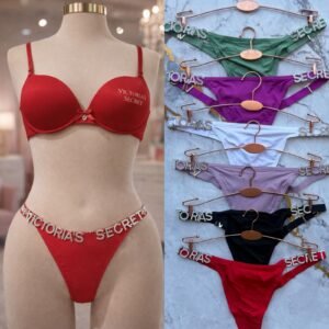 PANTYS/TANGA VS LETRAS