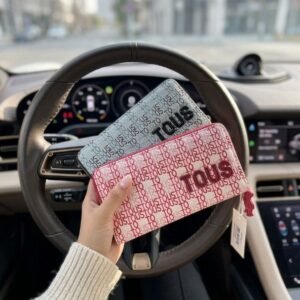 CARTERA/MUÑEQUERA TOUZ