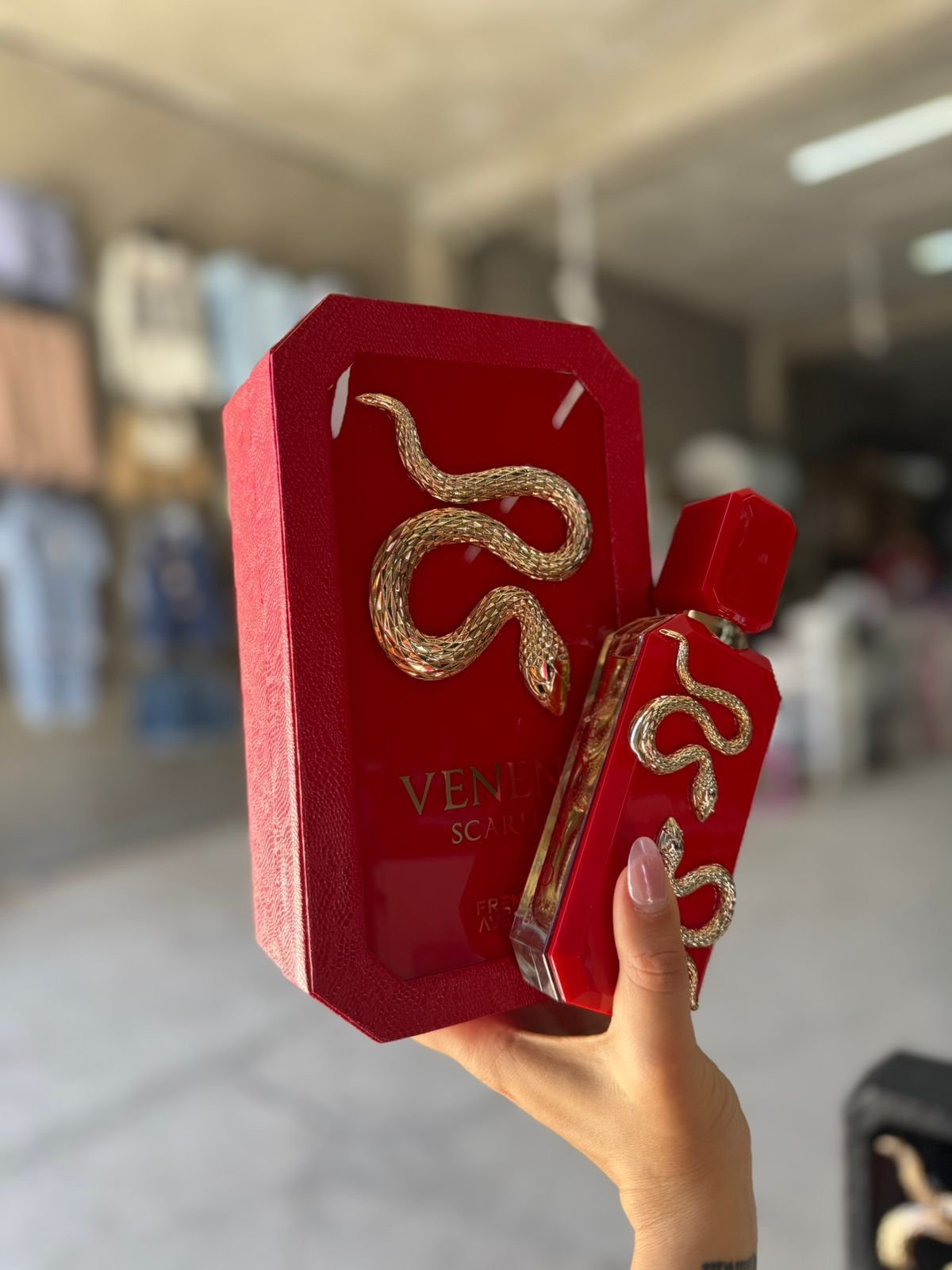 PERFUME ARABE DAMA VENNENO RED - Image 4