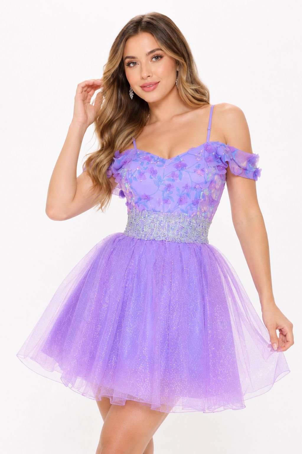 VESTIDO DE FIESTA LILA PRINCESA CON AJUSTE DE BRILLOS - Image 4
